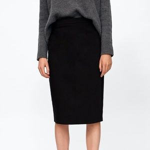 NWOT ZARA BASIC pencil skirt, XS